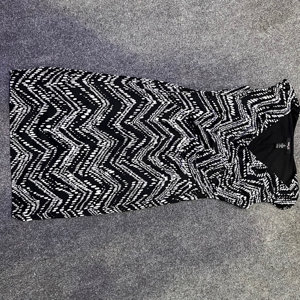Size: 4 Brand: Style&co. Dresses Condition: very good barely worn